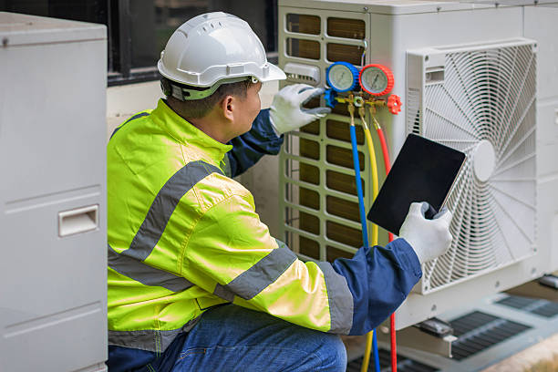 Professional Hvac technician working in Roseland, NJ